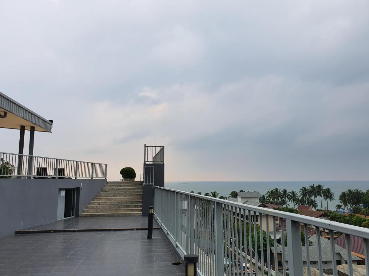 Sweet Seaview Flr6 With Toproop Pool Flr7 At The Blux Bangsaen Ngoại thất bức ảnh